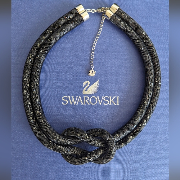 Swarovski necklace - Picture 1 of 2